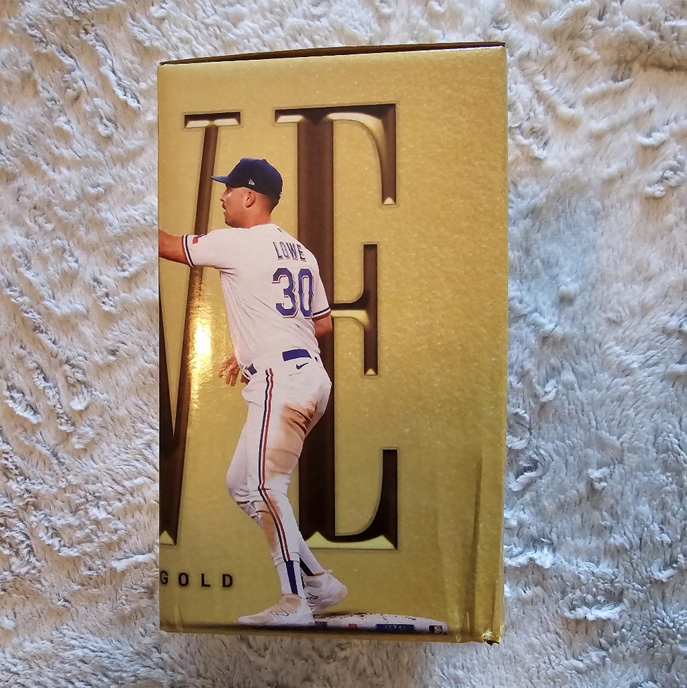 Lowe - Texas Rangers bobblehead - Picture 4 of 7
